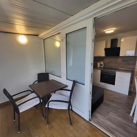 Apartmani I Sobe Mara Palit 외부 사진