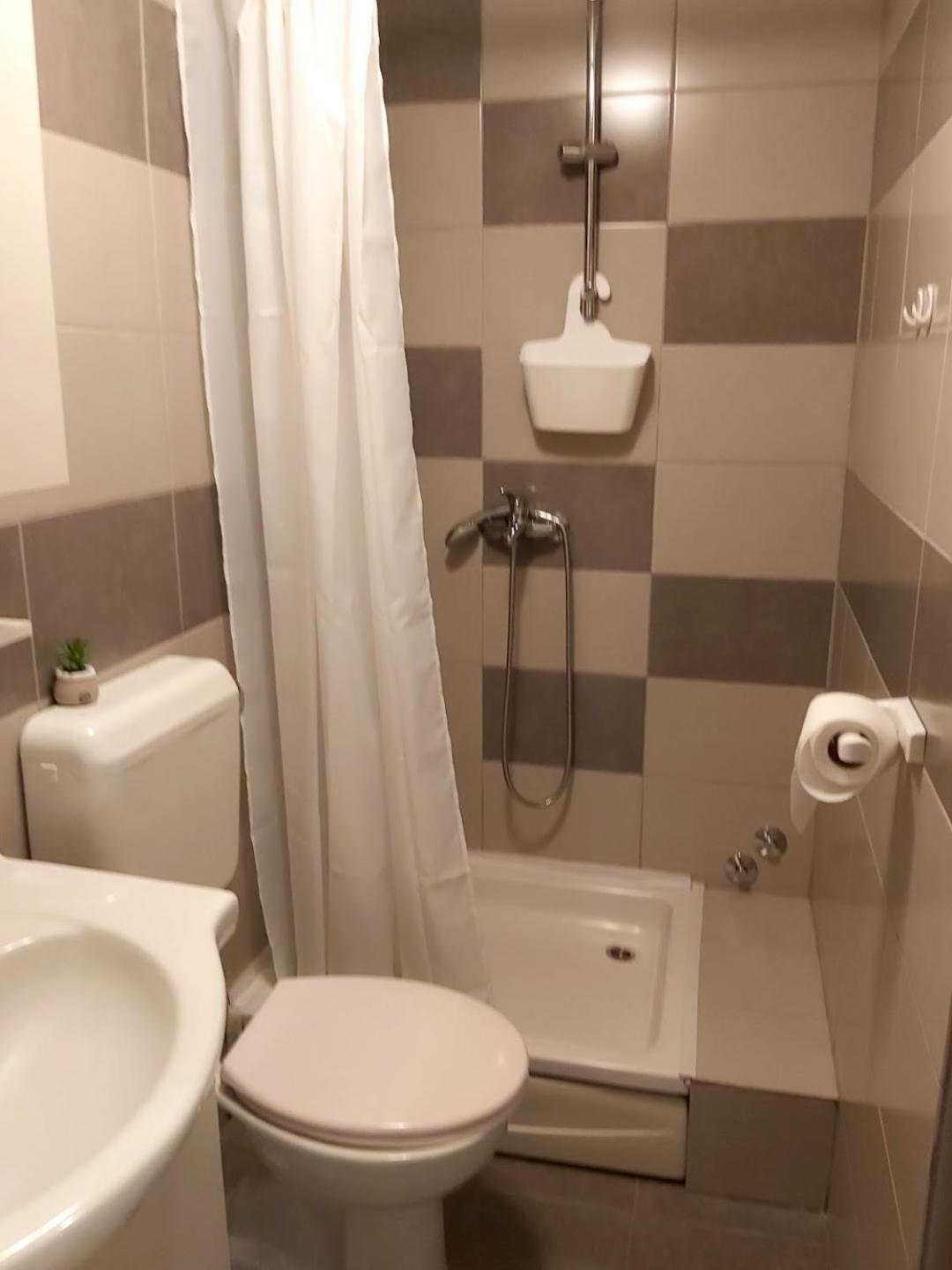 Apartmani I Sobe Mara Palit 외부 사진